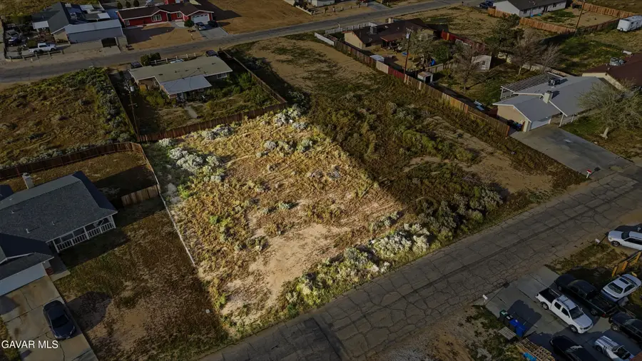 8113 Jacaranda Avenue, California City, CA 93505 - #2