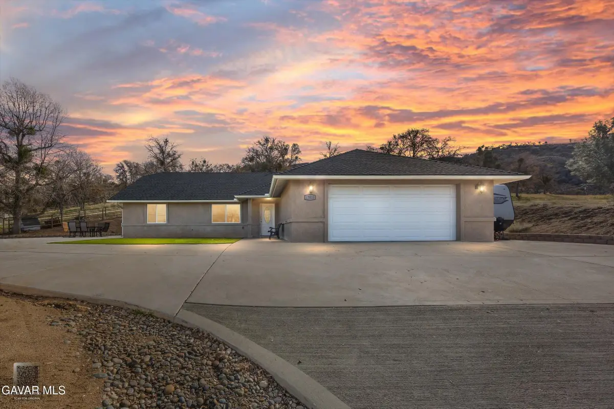 17820 Bold Venture Drive, Tehachapi, CA 93561 - #1