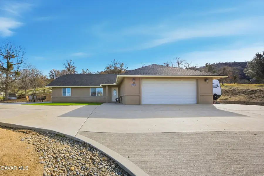 17820 Bold Venture Drive, Tehachapi, CA 93561 - #2