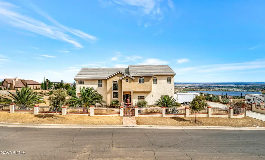 345 Lakeview Drive, Palmdale, CA 93551 - #2