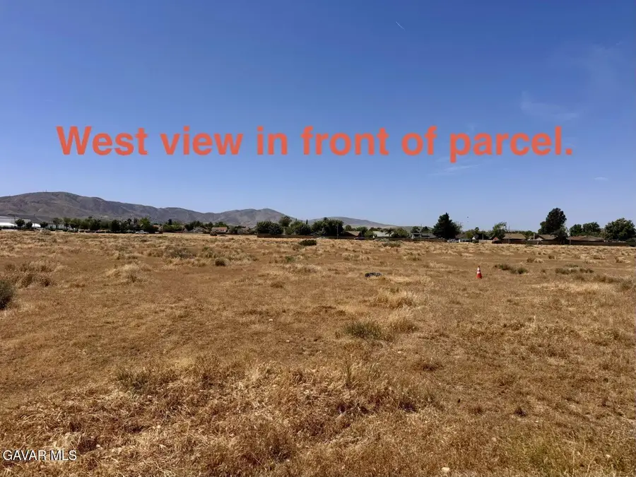 E 26th Ste Vic Ave R10, Palmdale, CA 93550 - #3