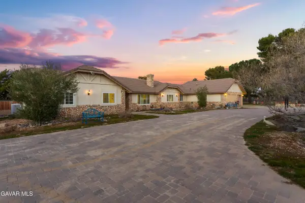 2651 W Avenue N12, Palmdale, CA 93551