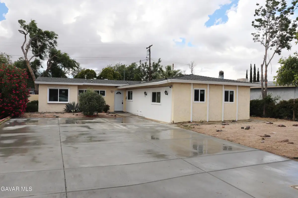 1133 W Avenue J15, Lancaster, CA 93534 - #1