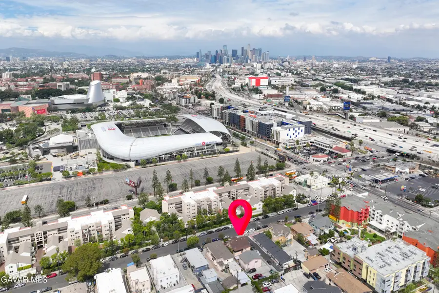 602 W 40th Place #3, Los Angeles, CA 90037 - #3