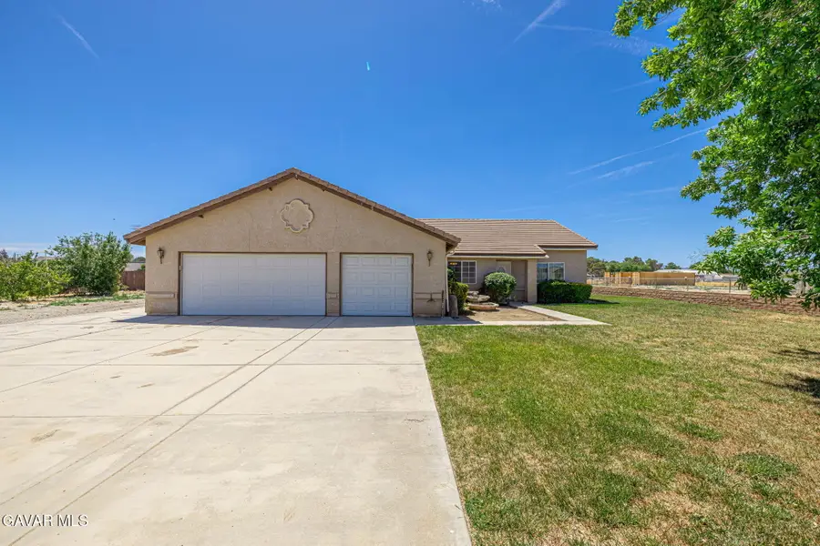 3338 E Avenue H4, Lancaster, CA 93535 - #3