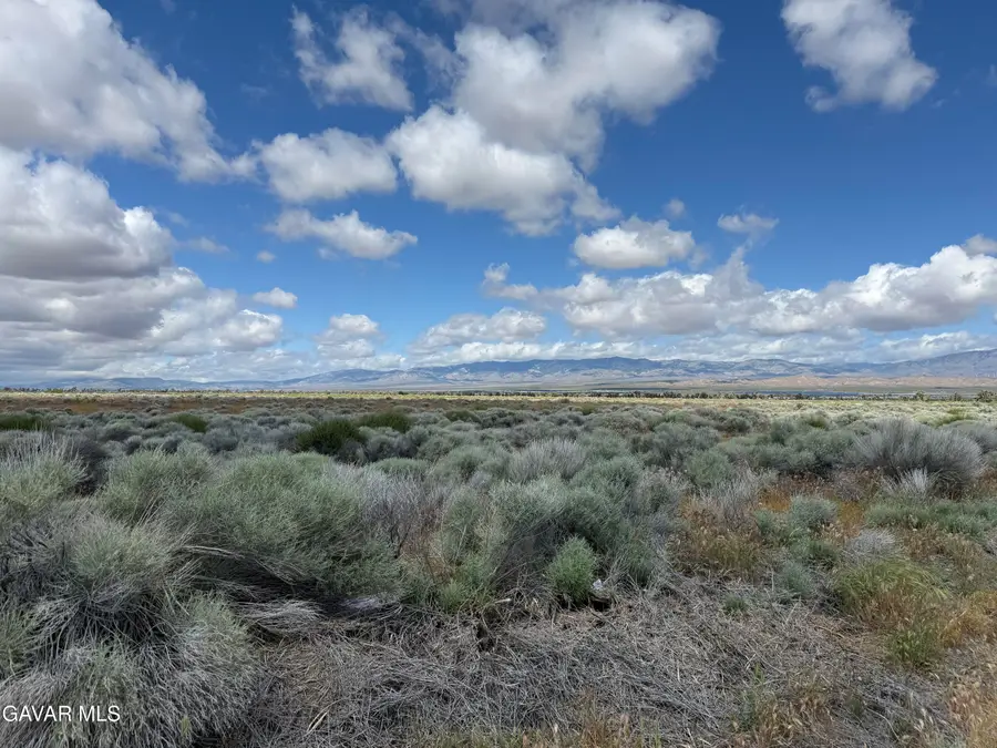 170th West And B8, Lancaster, CA 93536 - #3