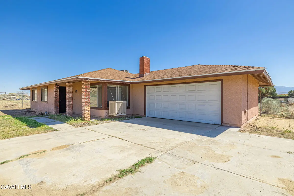 17394 Laredo Vista Avenue, Palmdale, CA 93591 - #1