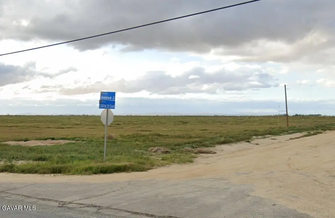 130th St East And Avenue J, Lancaster, CA 93535 - #1