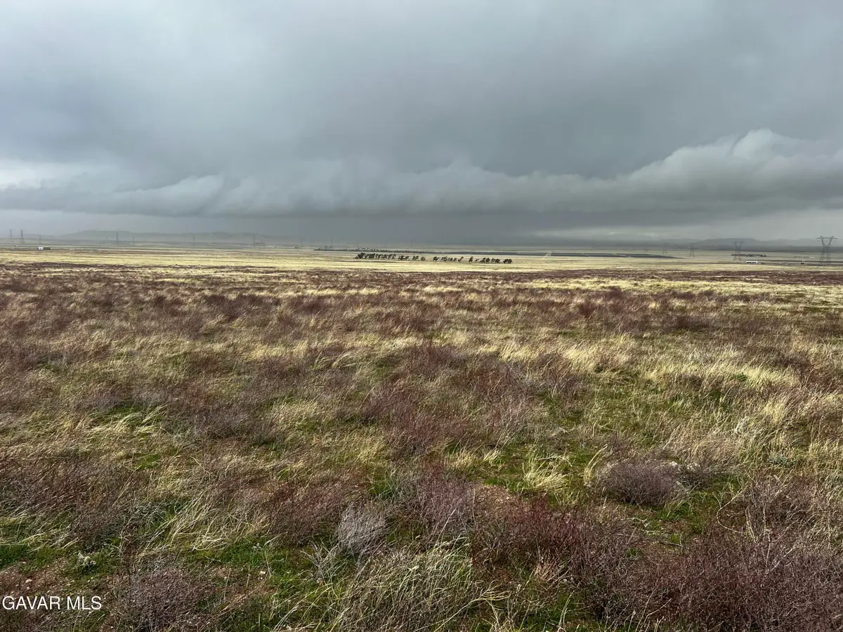 0 Vic Avenue J12 117 Stw, Lancaster, CA 93536 - #1