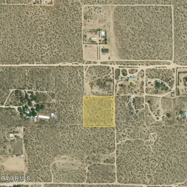 Joshua Ln Lane, Mojave, CA 93501