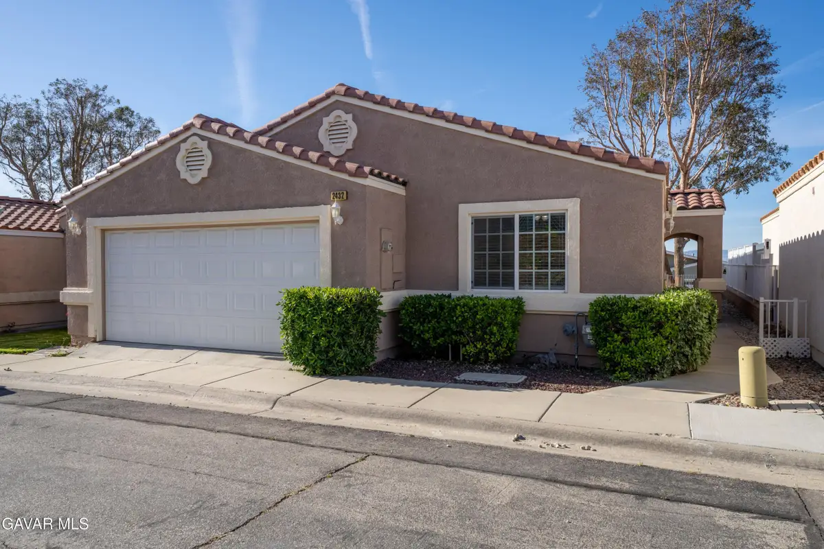 2432 W Valley, Rosamond, CA 93560 - #1