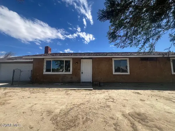 15232 Greenrock Avenue, Lancaster, CA 93535