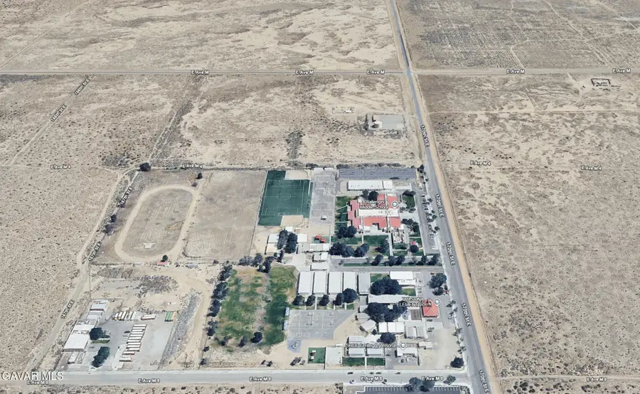E 170th Street, Lancaster, CA 93535 - #2