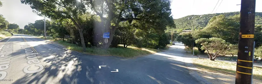 Calle Plana Vic Manzanit, Green Valley, CA 91350 - #3