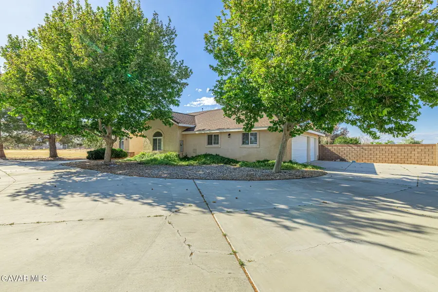 8585 W Avenue E, Lancaster, CA 93536 - #3