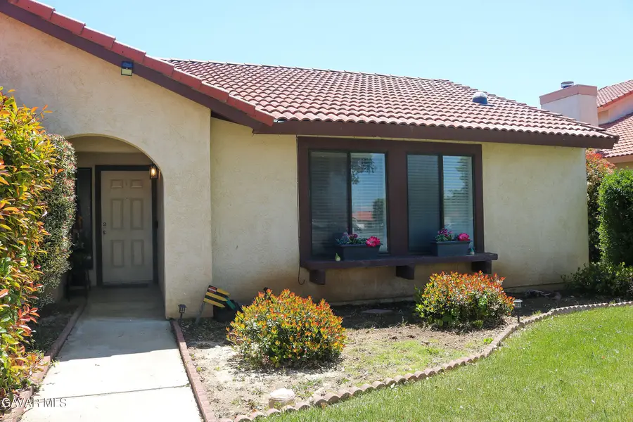 712 Silver Oak Drive, Tehachapi, CA 93561 - #3