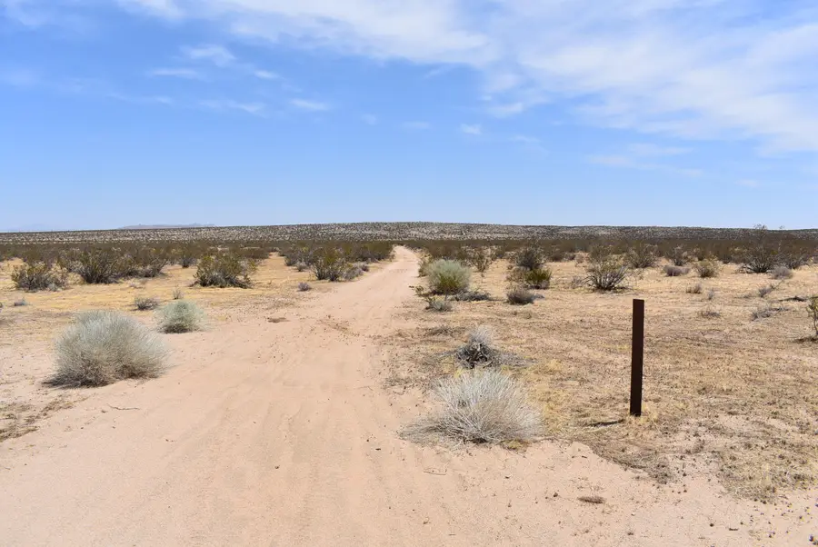 20000 E Ave B, Lancaster, CA 93535 - #3