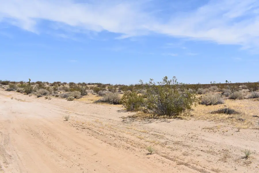 20000 E Ave A, Lancaster, CA 93535 - #3