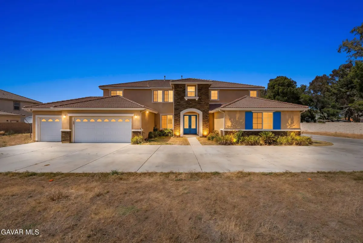658 E Lago Lindo Road, Palmdale, CA 93550 - #1