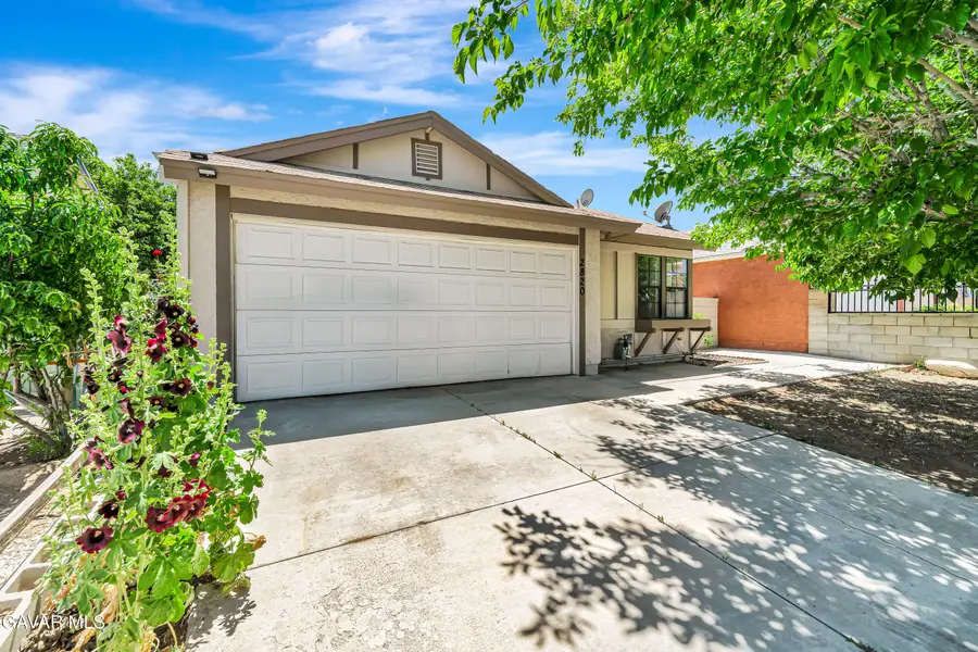 2820 E Avenue S, Palmdale, CA 93550 - #3