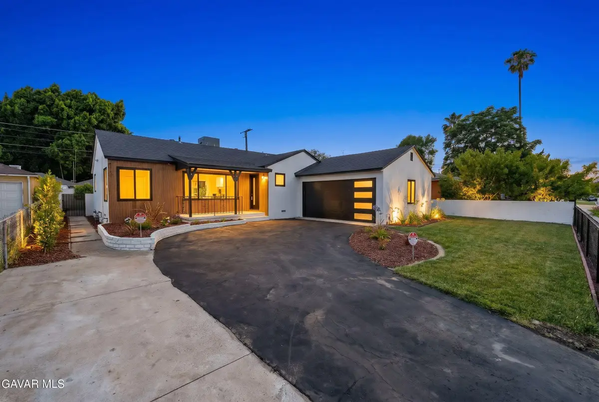 9753 Mercedes Avenue, Arleta, CA 91331 - #1