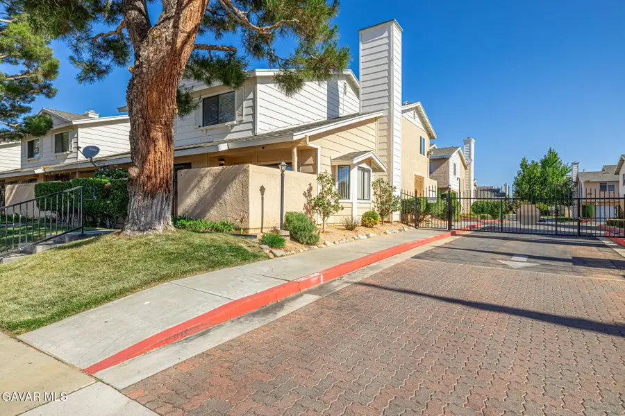 1105 Beechdale Drive #Unit A, Palmdale, CA 93551 - #3