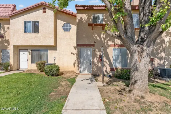1750 E Avenue Q14 #17, Palmdale, CA 93550