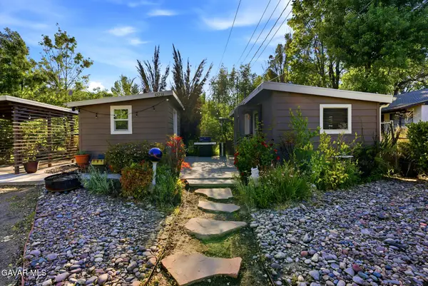 43733 Lake Hughes Road, Lake Hughes, CA 93532