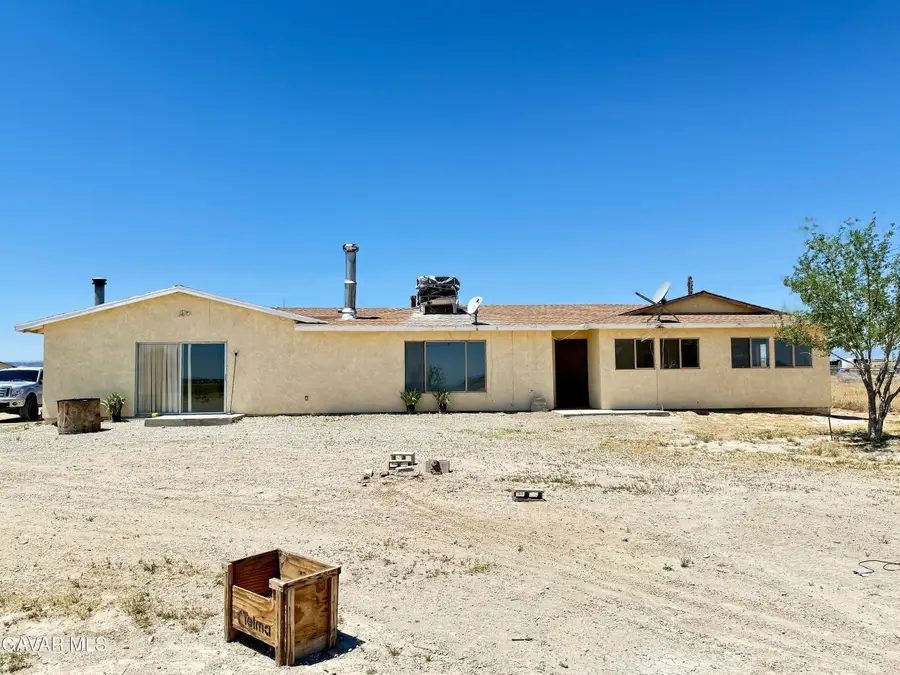 45731 W 48th Street, Lancaster, CA 93536 - #2