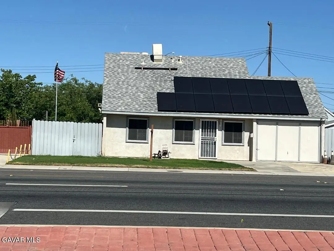 44026 W 10th Street, Lancaster, CA 93534 - #1