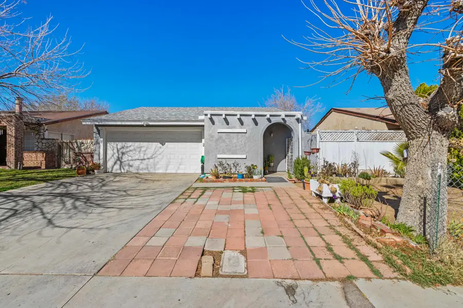 3111 E Avenue Q13, Palmdale, CA 93550 - #2
