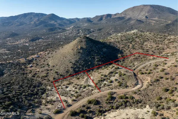 25405 Sun View Drive, Tehachapi, CA 93561