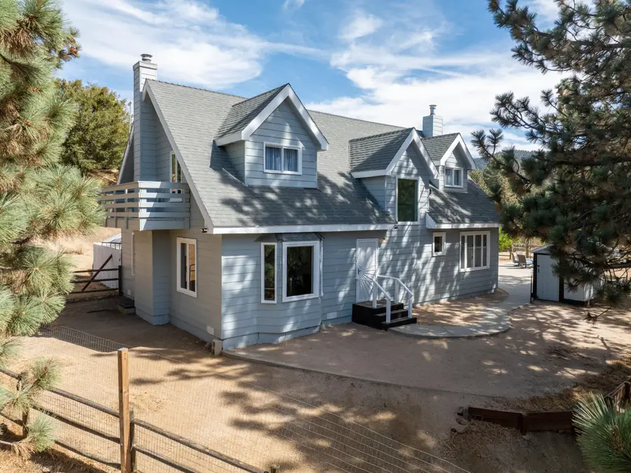 16930 Grindelwald Drive, Tehachapi, CA 93561 - #3