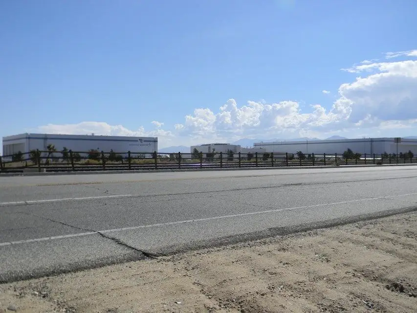 Cor Avenue N12 Sierra Highway, Palmdale, CA 93550 - #3
