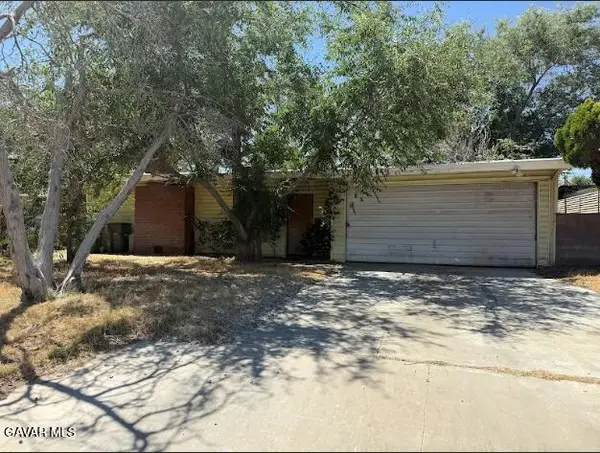 1150 W Avenue J14, Lancaster, CA 93534