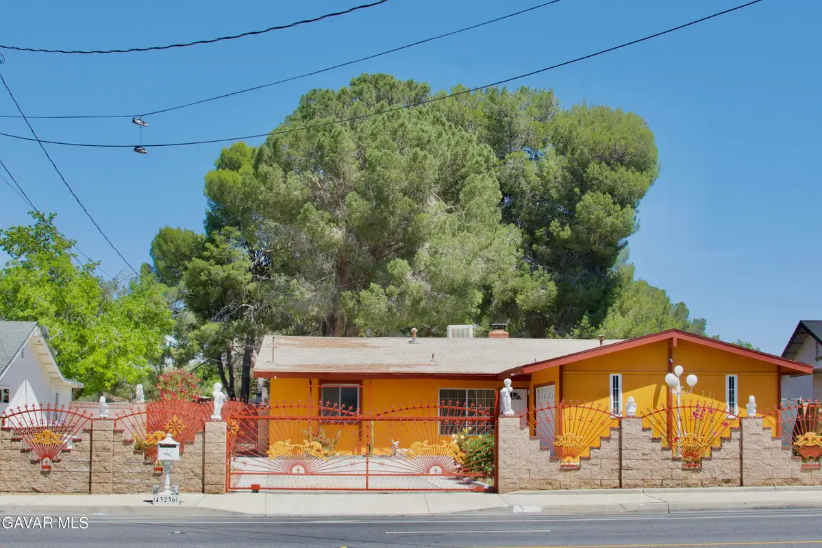 43236 20th Street, Lancaster, CA 93534 - #1