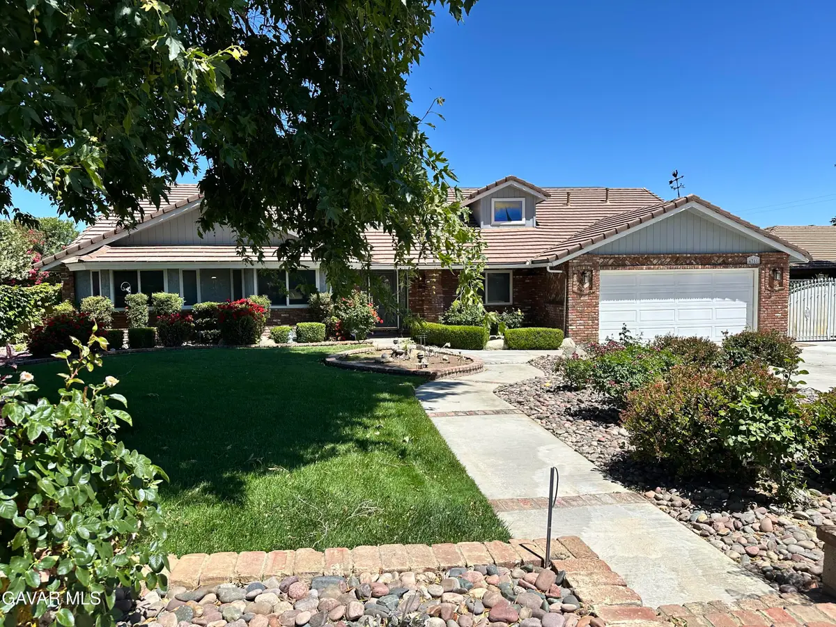 4761 W Avenue N, Quartz Hill, CA 93536 - #1