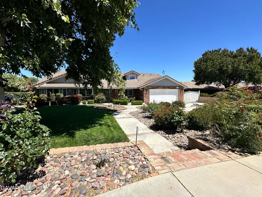4761 W Avenue N, Quartz Hill, CA 93536 - #2