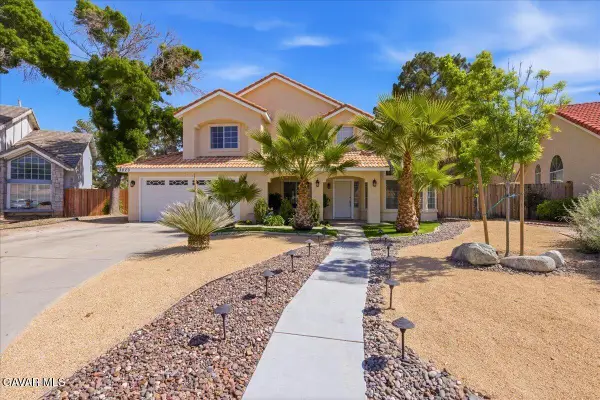 3020 Willowbrook Avenue, Palmdale, CA 93551