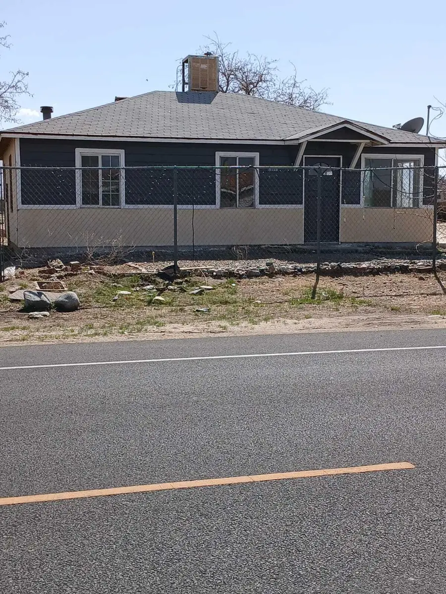 11028 E Avenue R, Littlerock, CA 93543 - #2