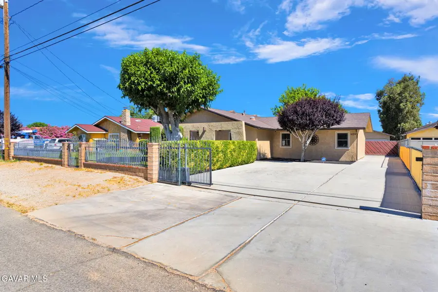 4139 W Avenue L6, Lancaster, CA 93536 - #2