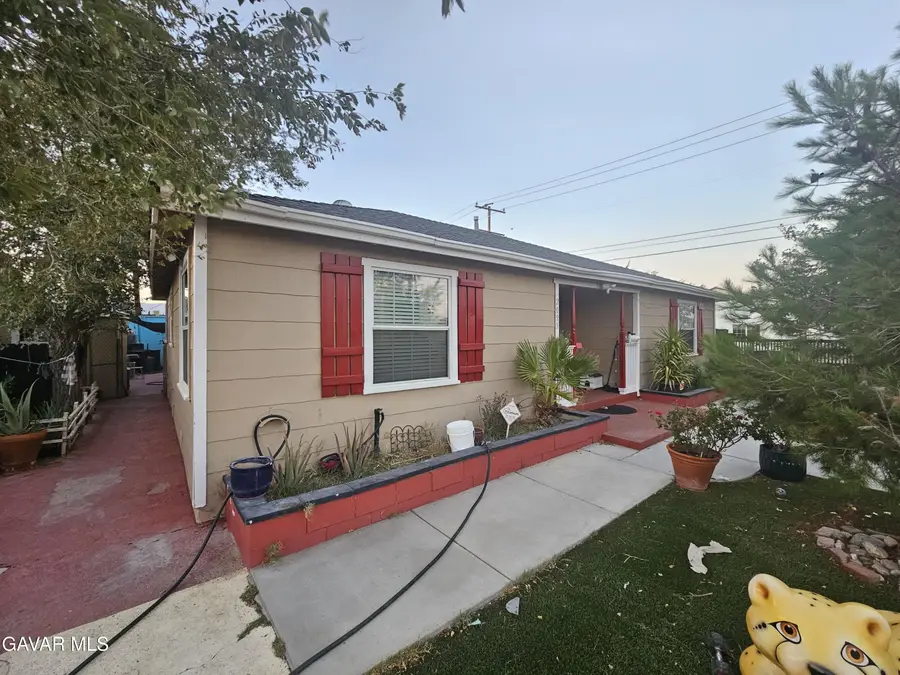 2095 Inyo Street, Mojave, CA 93501 - #3