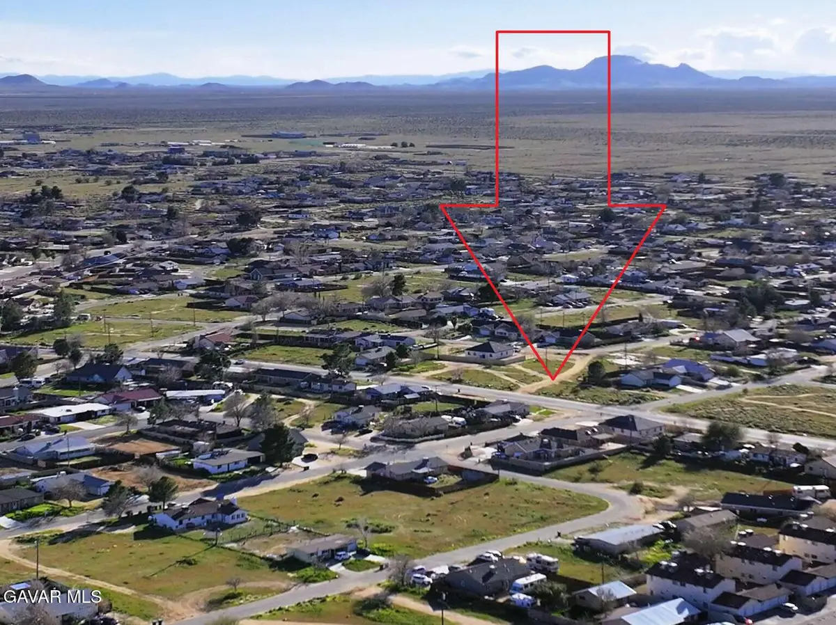 8628 Loop Boulevard, California City, CA 93505 - #1