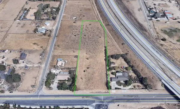 1239 W Ave O8, Palmdale, CA 93551
