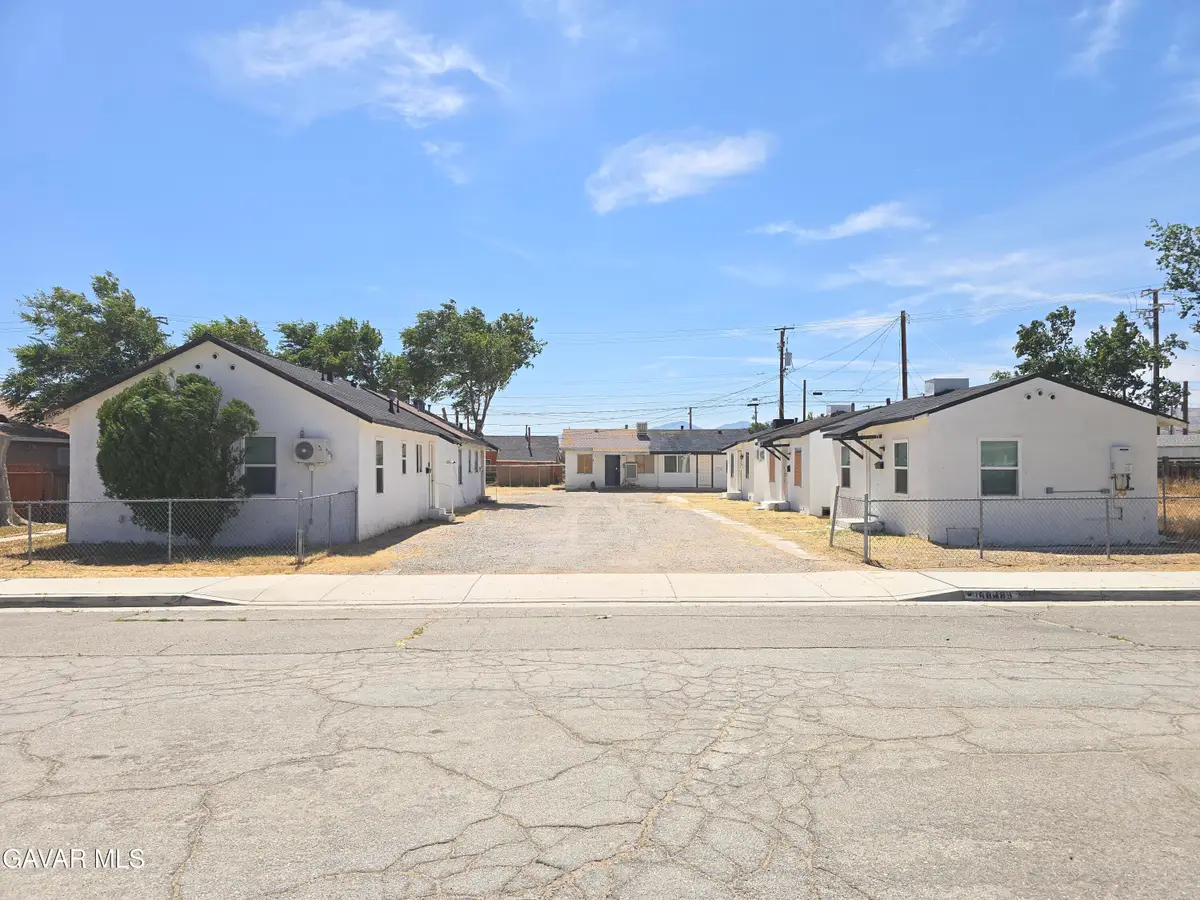 16039 L Street, Mojave, CA 93501 - #1