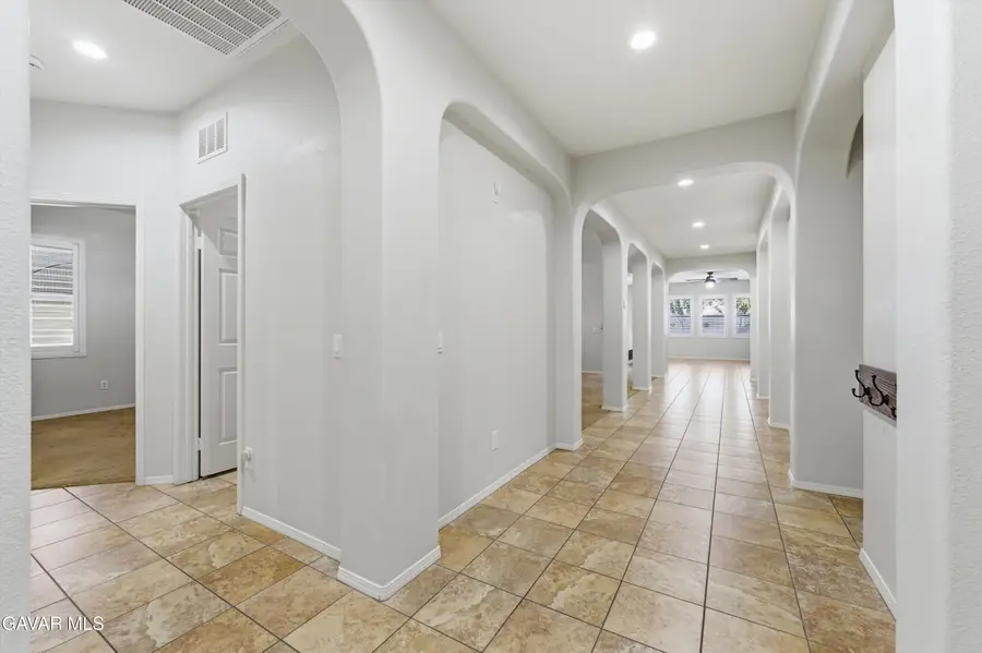 911 Valerie Lane, Tehachapi, CA 93561 - #3