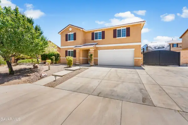 7150 Hemlock Avenue, Lancaster, CA 93536