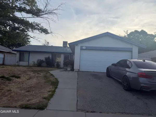 42949 W 38th Street, Lancaster, CA 93536