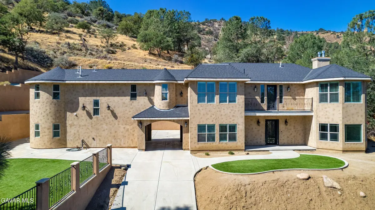21824 Sunnybrook Drive, Tehachapi, CA 93561 - #1