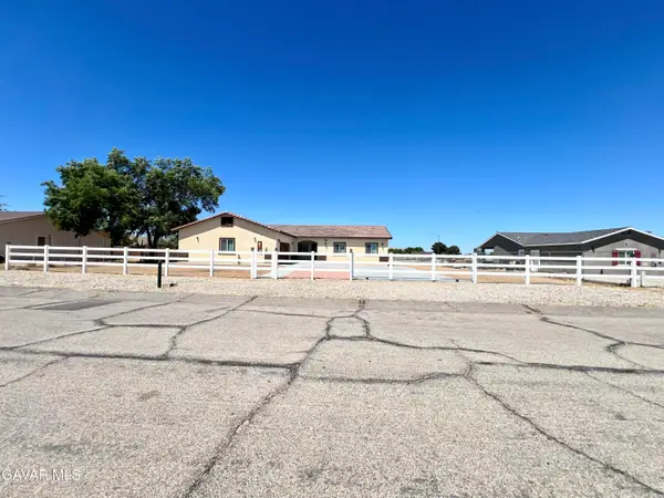 40719 171th Street East, Lake Los Angeles, CA 93535